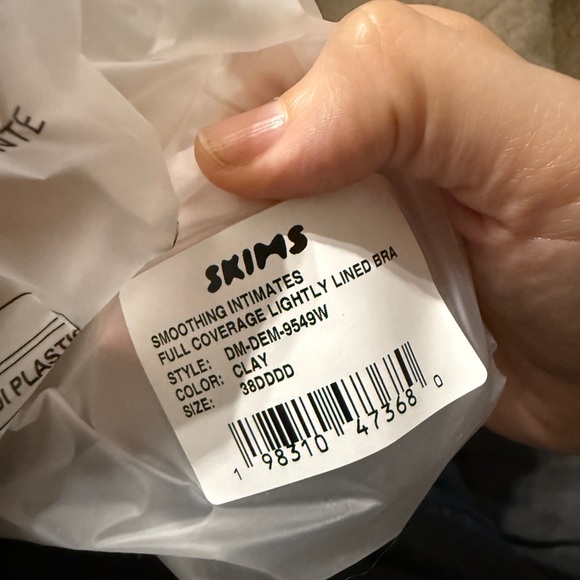 2/$30 NEW Skims Beige SMOOTHING‎ INTIMATES COVERAGE BRA Lightly Lined Underwire - Picture 14 of 16